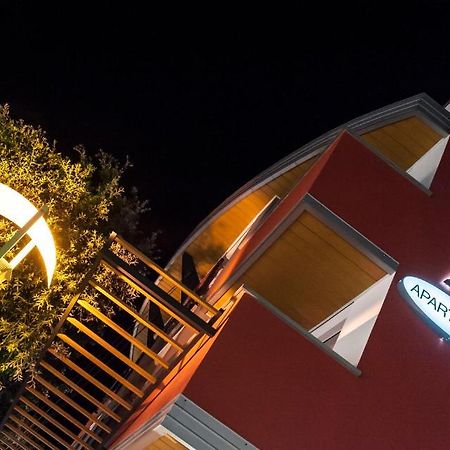 Aparthotel Esperya Λινιάνο Σαμπιαντόρο Εξωτερικό φωτογραφία