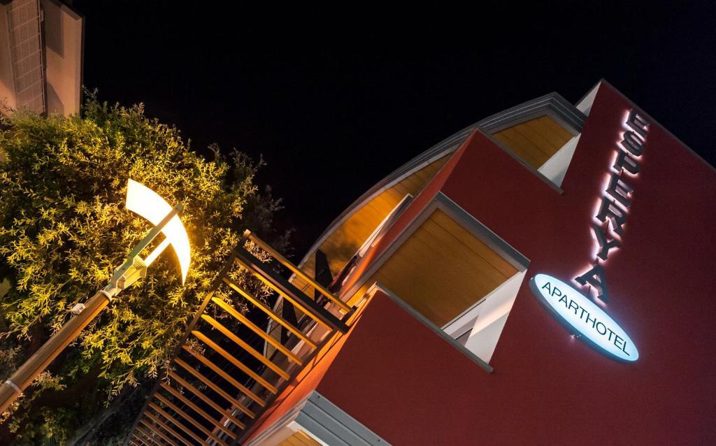 Aparthotel Esperya Λινιάνο Σαμπιαντόρο Εξωτερικό φωτογραφία