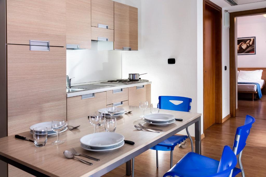 Aparthotel Esperya Λινιάνο Σαμπιαντόρο Δωμάτιο φωτογραφία